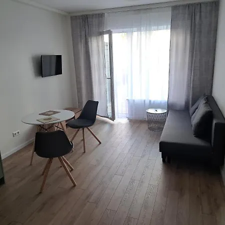 2 Kambariu Butas Ramioje Vietoje * Połąga